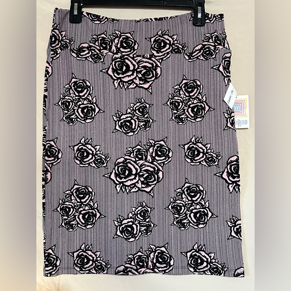 LulaRoe Cassie skirt 2XL. NWT